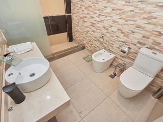 Foto 32 de Venta Depto tipo casa 4 amb c/ quincho parrilla jacuzzy y terraza 207m totales. Boedo