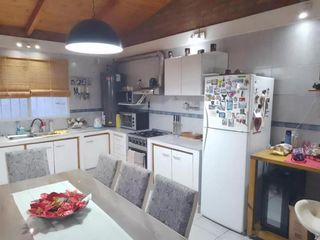 Foto 8 de Casa en venta - 2 Dormitorios 1 Baño - Cochera - 667Mts2 - Zapala