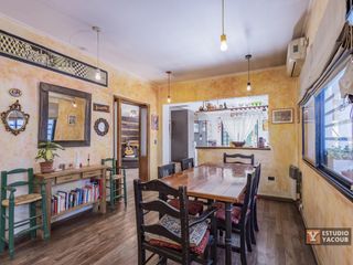 Foto 9 de Casa venta - 4 dormitorios 2 baños - cocheras - pileta - 150Mts2 - Tolosa, La Plata