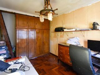 Foto 46 de Casa en venta - 4 dormitorios 2 baños 1 cochera - 200mts2 - La Plata