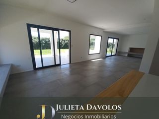 Foto 10 de OPORTUNIDAD!!Casa Perimetral en Venta 5 Ambientes Puertos del Lago Barrio Ceibos-Escobar-Maschwhitz