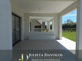 Foto 4 de OPORTUNIDAD!!Casa Perimetral en Venta 5 Ambientes Puertos del Lago Barrio Ceibos-Escobar-Maschwhitz