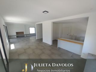 Foto 7 de OPORTUNIDAD!!Casa Perimetral en Venta 5 Ambientes Puertos del Lago Barrio Ceibos-Escobar-Maschwhitz