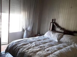 Foto 10 de Departamento  200 mtrs 3 dormitorios    escritorio, Frente sobre av. Olmos 179 5to piso