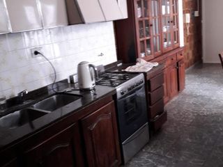 Foto 4 de Departamento  200 mtrs 3 dormitorios    escritorio, Frente sobre av. Olmos 179 5to piso