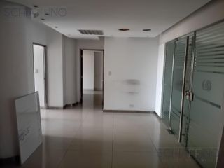 Foto 9 de Oficina en alquiler en Microcentro