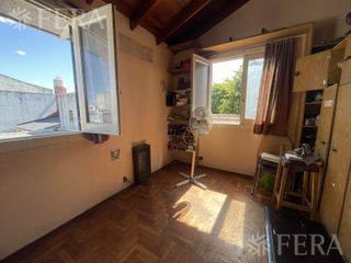 Foto 17 de Venta casa de 4 ambientes con cochera en Bernal Oeste