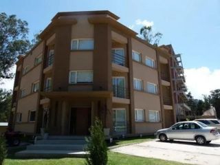 Foto 1 de Departamento en venta - 1 Dormitorio 1 Baño - Cochera - 43 mts2 - Pinamar