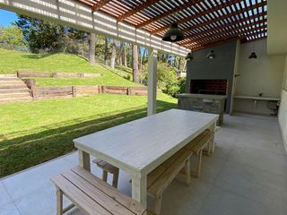 Foto 3 de Cod 850 Excelente ubicación USD 560.000.-