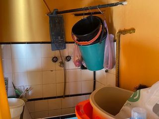 Foto 14 de Casa 5 ambientes con jardín en venta - Quilmes Oeste