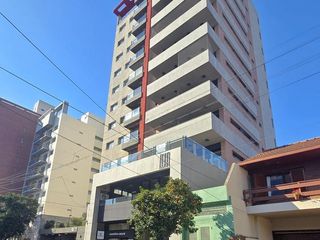 Foto 2 de Venta departamento 4 ambientes con cochera en Bernal