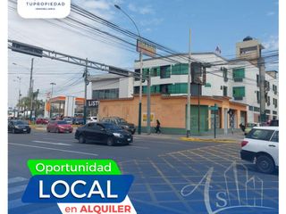 Foto 1 de ALQUILER LOCAL COMERCIAL 1ER PISO BENAVIDES SURCO