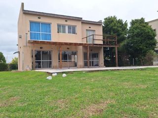 Foto 17 de Casa en venta - 3 Dormitorios 3 Baños - Cochera - 900Mts2 - Villanueva, Tigre