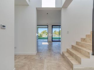 Foto 17 de Casa en  Venta en El Cantón Golf