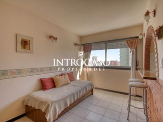 Foto 4 de Venta Alquiler  Temporario Departamento 2 Ambientes Vista Mar Cochera