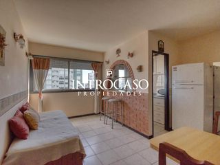 Foto 1 de Venta Alquiler  Temporario Departamento 2 Ambientes Vista Mar Cochera