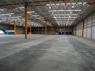 Foto 6 de Excelente Depósito en Alquiler en Rosario