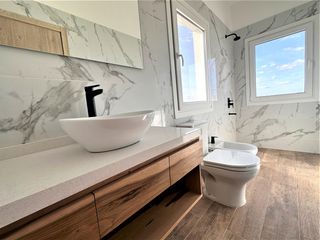 Foto 19 de CASA EN VENTA, PUERTOS DEL LAGO, BARRIO COSTAS, LOTE AL 100, 7 AMBIENTES