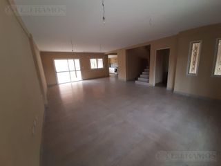 Foto 5 de Casa a estrenar con 4 dormitorios en venta en Rincón de Milberg.