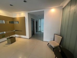 Foto 5 de Departamento en venta con balcón  en Urquiza R