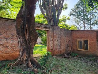 Foto 6 de Se vende casa amplia sobre Ruta 12 frente a Mercado Central - Posadas