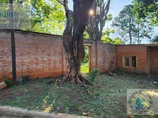 Foto 5 de Se vende casa amplia sobre Ruta 12 frente a Mercado Central - Posadas