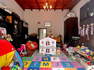Foto 21 de VENTA | CASA 5 AMBIENTES DE ESTILO | RECICLADA | POMPEYA