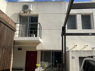 Foto 2 de Casa tipo duplex de 4 amb  en venta en El Sendero - Nordelta