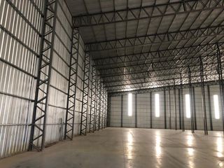 Foto 7 de DEPOSITO ALQUILER  5000 M2 CUB   2000 M2 SEMI CUB    Zarate