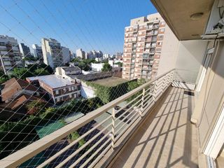 Foto 11 de ¡¡ VENDIDO !! EXCELENTE 3 AMBIENTES CON COCHERA FIJA - VILLA PUEYRREDON