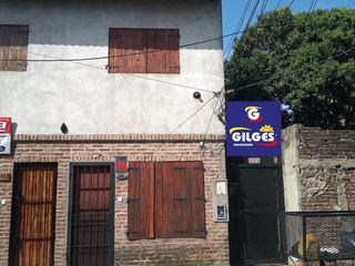 Foto 1 de Vena PH 2 Amb. Pta. Baja  en Villa Luzuriaga  - Buen Estado