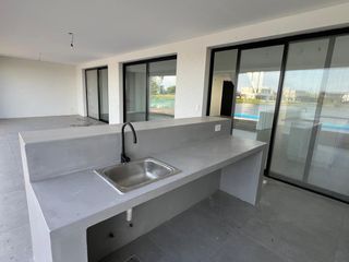 Foto 26 de Casa en  venta a la laguna en Canton Golf ESPECTACULAR VISTA ABIERTA