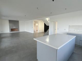 Foto 20 de Casa en  venta a la laguna en Canton Golf ESPECTACULAR VISTA ABIERTA
