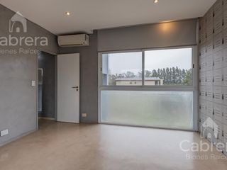 Foto 19 de Venta de casa en Club de Campo en La Plata.