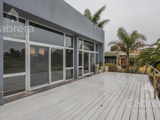 Foto 5 de Venta de casa en Club de Campo en La Plata.