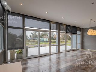 Foto 30 de Venta de casa en Club de Campo en La Plata.