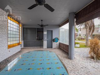 Foto 32 de Venta de casa en Club de Campo en La Plata.