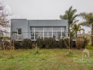 Foto 35 de Venta de casa en Club de Campo en La Plata.