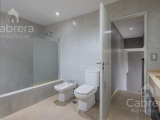 Foto 22 de Venta de casa en Club de Campo en La Plata.