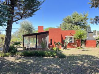 Foto 9 de Venta Casa  quinta con pileta 2 habitaciones- Lobos