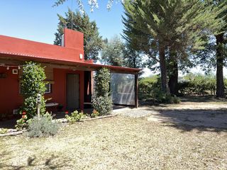Foto 6 de Venta Casa  quinta con pileta 2 habitaciones- Lobos