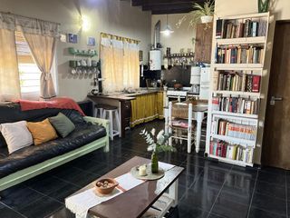 Foto 22 de Venta Casa  quinta con pileta 2 habitaciones- Lobos