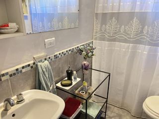 Foto 24 de Venta Casa  quinta con pileta 2 habitaciones- Lobos