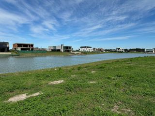 Foto 4 de Lote en Venta, 947m2, en Barrio Los Puentes, Nordelta, Tigre, GBA Norte