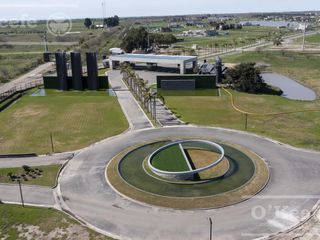 Foto 2 de Lote en venta en Puerto Nizuc - Oportunidad de inversión en Guillermo Hudson