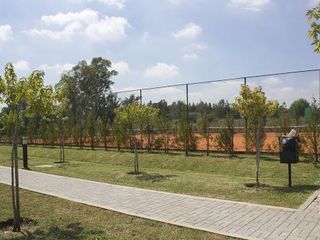 Foto 6 de Terreno en  Increíble lote interno en Barrio Santa Guadalupe, Pilar del Este.