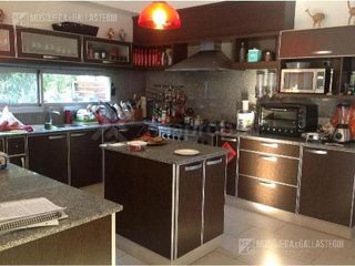 Foto 8 de Muy linda casa en Santa Barbara alquiler