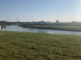 Foto 9 de Terreno con Amarra Doble - Barrio Náutico  Albanueva