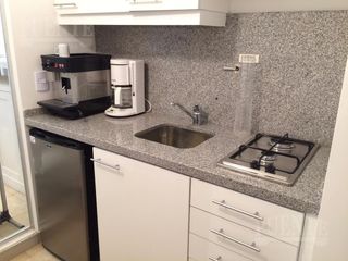 Foto 14 de Alquiler Apto Profesional 48 m2 en Nordelta, con cochera
