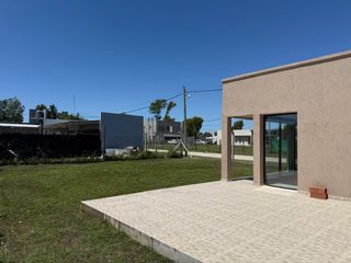 Foto 17 de Casa en venta - 2 Dormitorios 1 Baño - 450Mts2 - La Plata